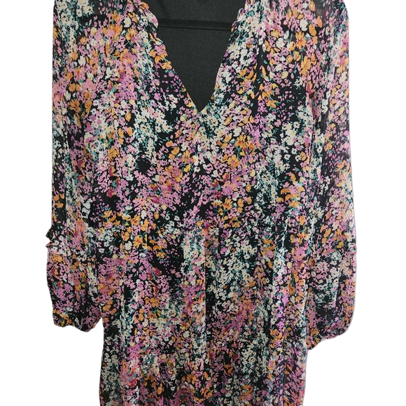 Vince Camuto, Women's elegant and Floral dress, ruffle Vneck, long sleeves, Sz S - Picture 5 of 8